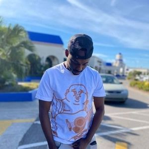 Meet your Posher, Steevenson